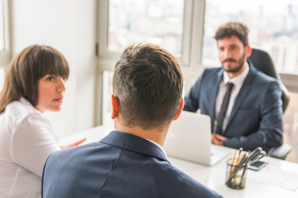 family law in Glasgow meeting with couple